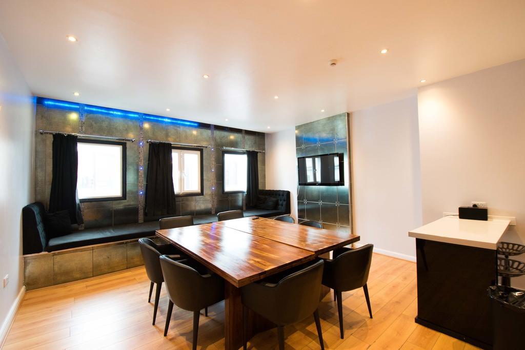 Signature Living At Matthew Street Liverpool Exterior photo